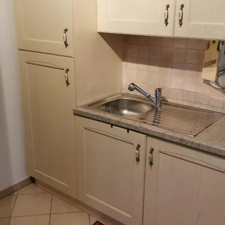 Localita Medau Desogus,40-guest House * Barbusi